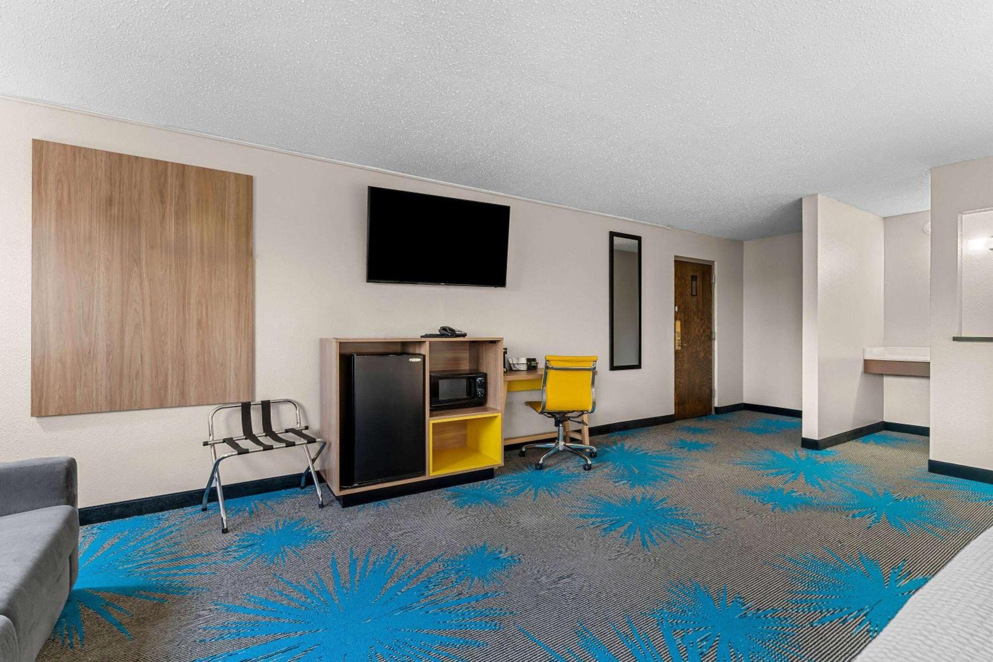 Days Inn By Wyndham Sioux Falls Bagian luar foto