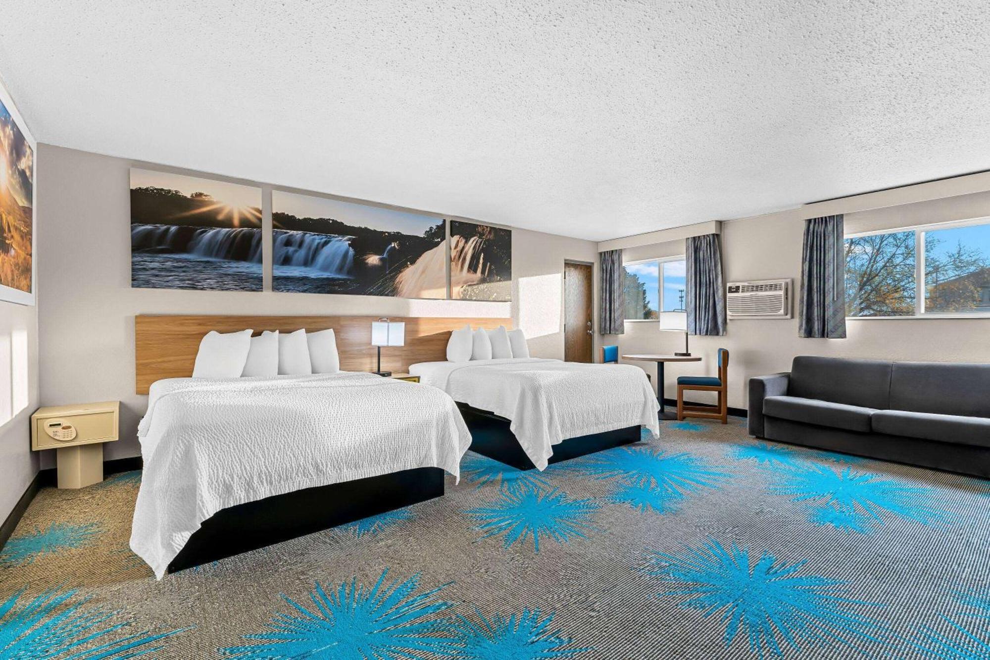 Days Inn By Wyndham Sioux Falls Bagian luar foto