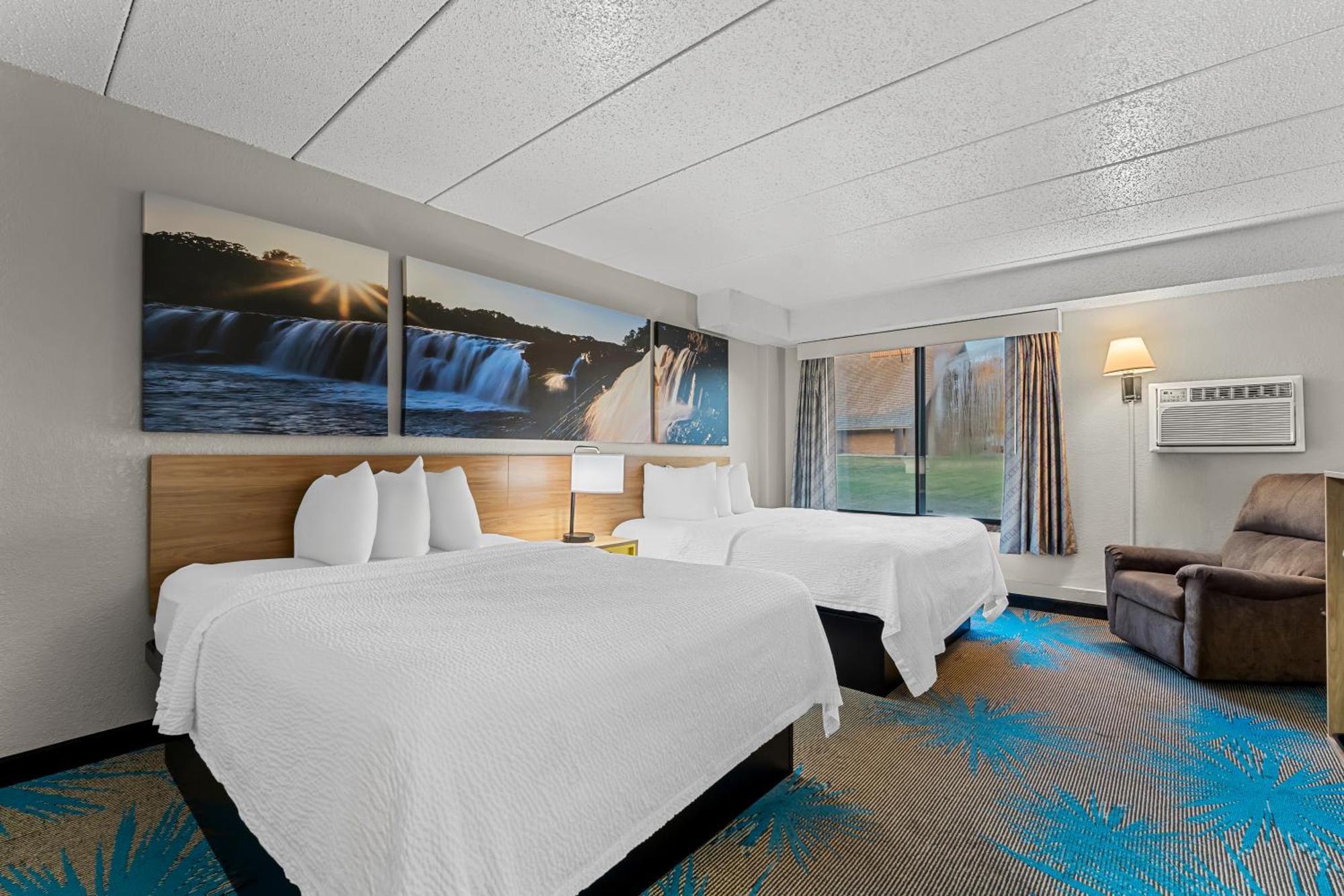 Days Inn By Wyndham Sioux Falls Bagian luar foto